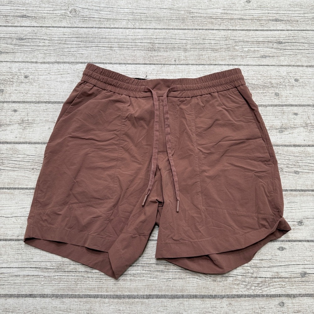 Lululemon Athletic Shorts Women's 28 Brown Ripstop Relaxed Fit Activewear Lounge
